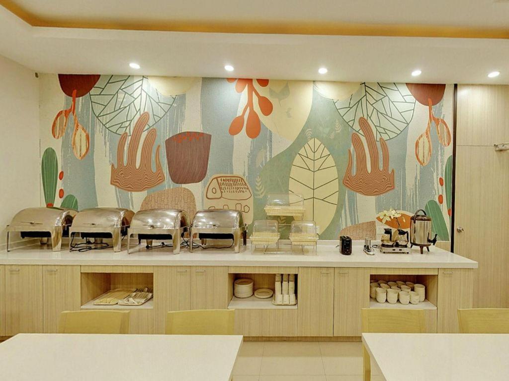 Hanting Hotel Shanghai Babaiban Pudian Road Subway Station Екстериор снимка